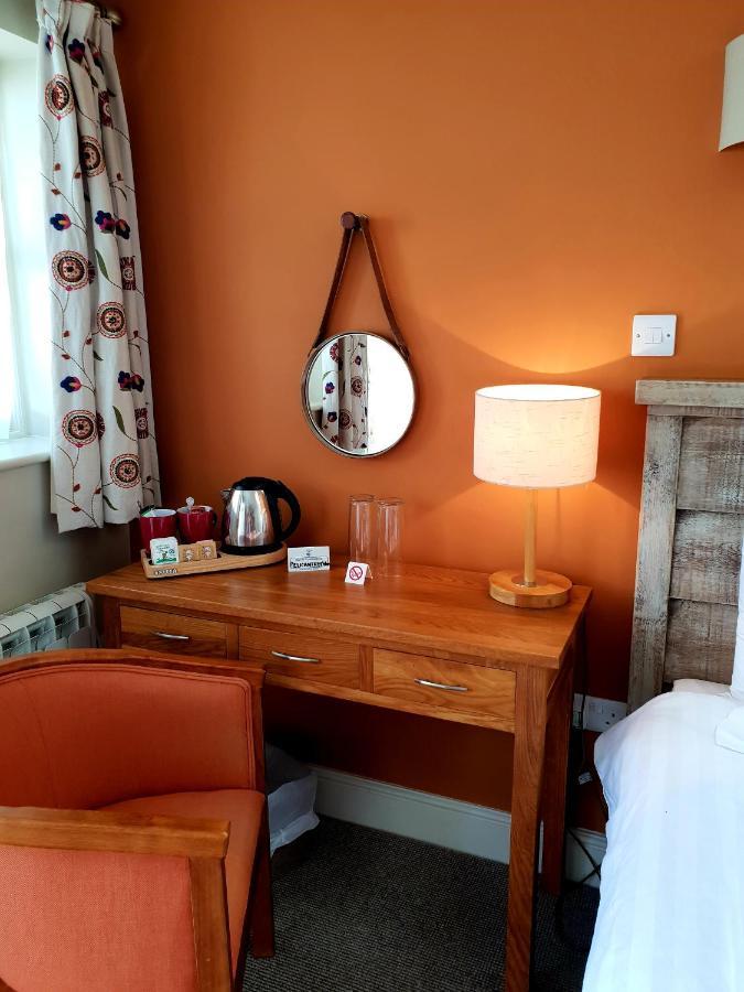 The Pelican Inn Devizes Zewnętrze zdjęcie