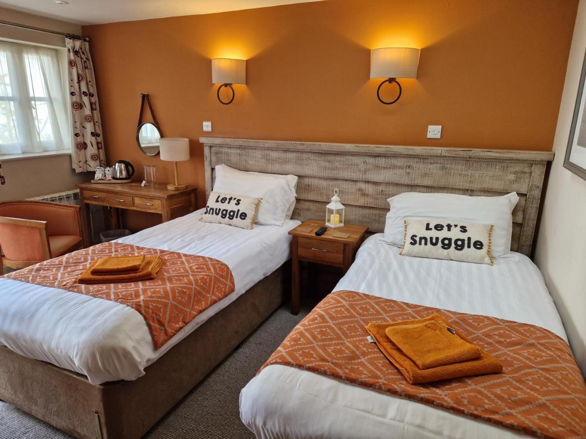 The Pelican Inn Devizes Zewnętrze zdjęcie
